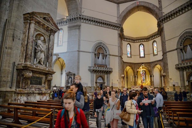 Inside Il Duomo 2